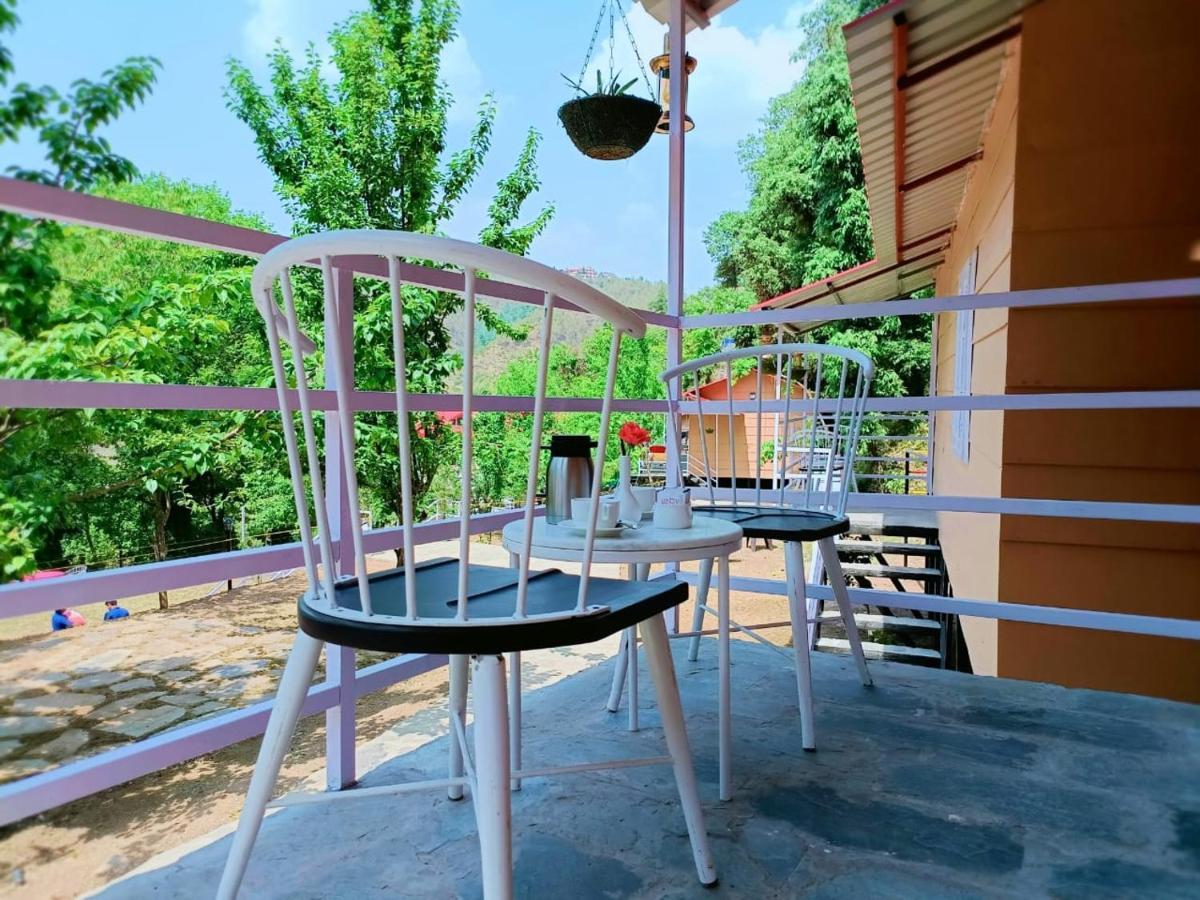 Aaroham Resort Shimla ! Luxury Cottage By Aamod Group Ngoại thất bức ảnh