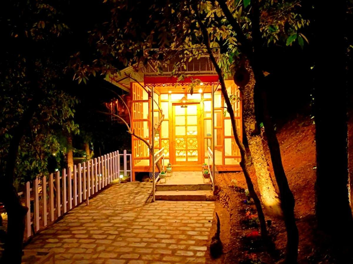 Aaroham Resort Shimla ! Luxury Cottage By Aamod Group Ngoại thất bức ảnh