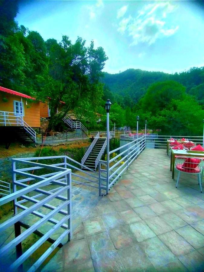 Aaroham Resort Shimla ! Luxury Cottage By Aamod Group Ngoại thất bức ảnh