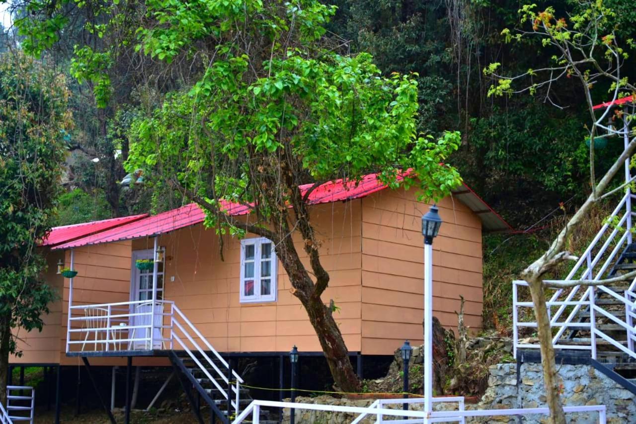 Aaroham Resort Shimla ! Luxury Cottage By Aamod Group Ngoại thất bức ảnh